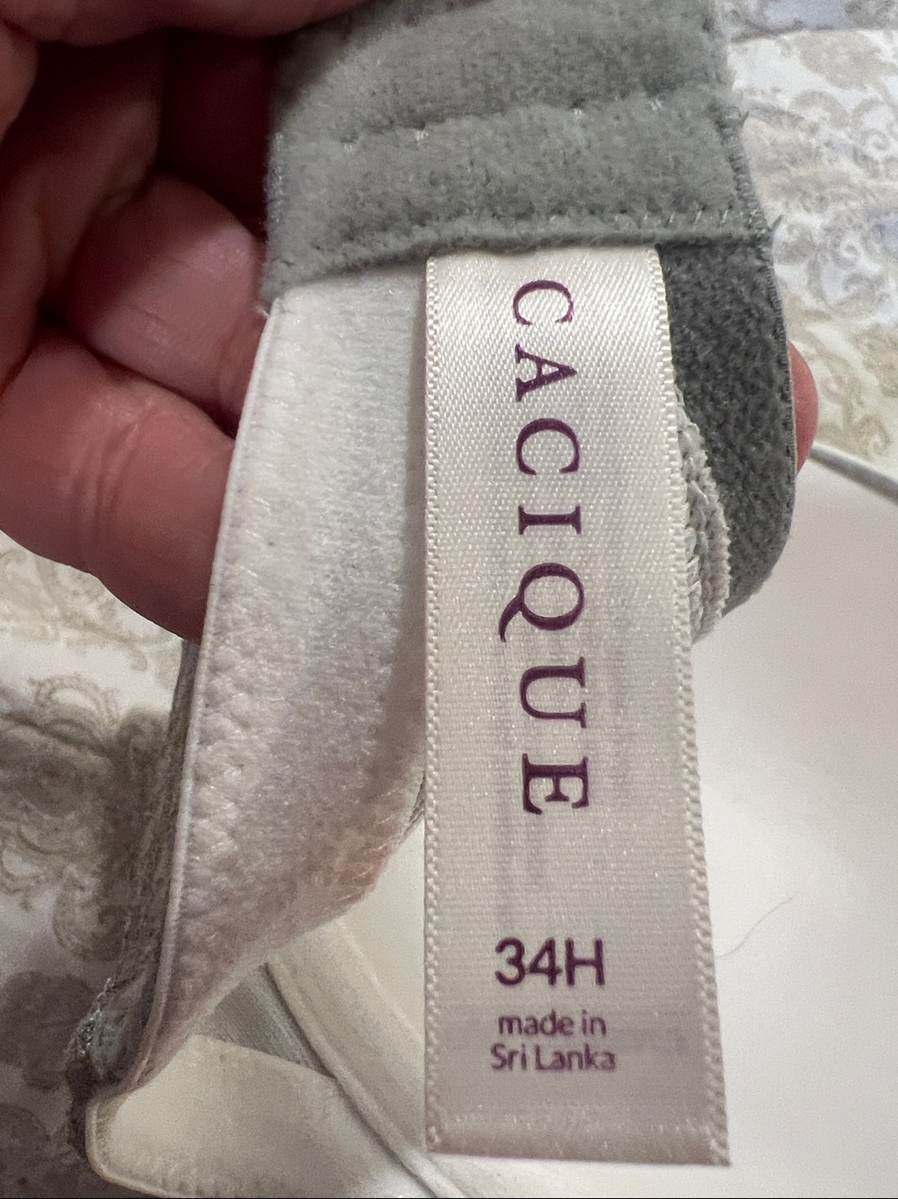 Cacique brand grey/white strip bra size 34 H - Picture 11 of 11